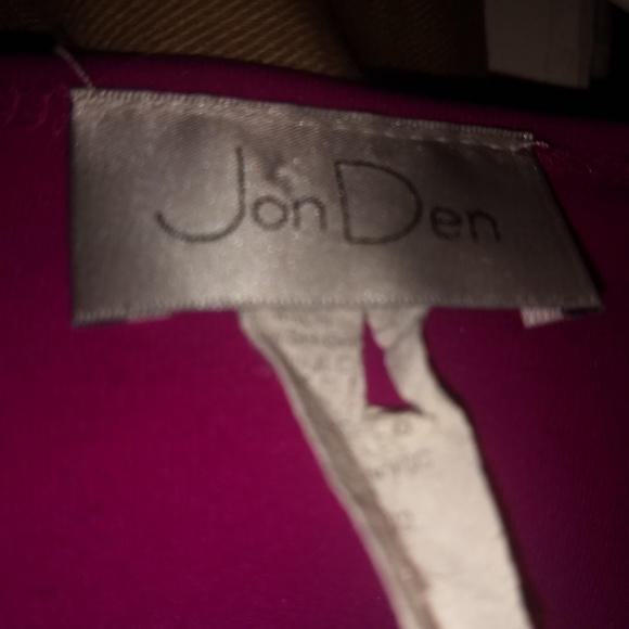 Jon Den - Picture 2 of 3